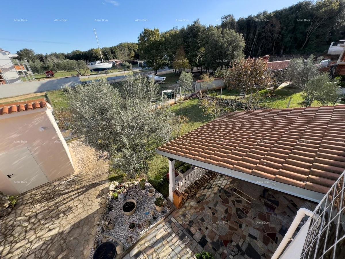 Grande casa con 4 appartamenti - Baia di sabbia!