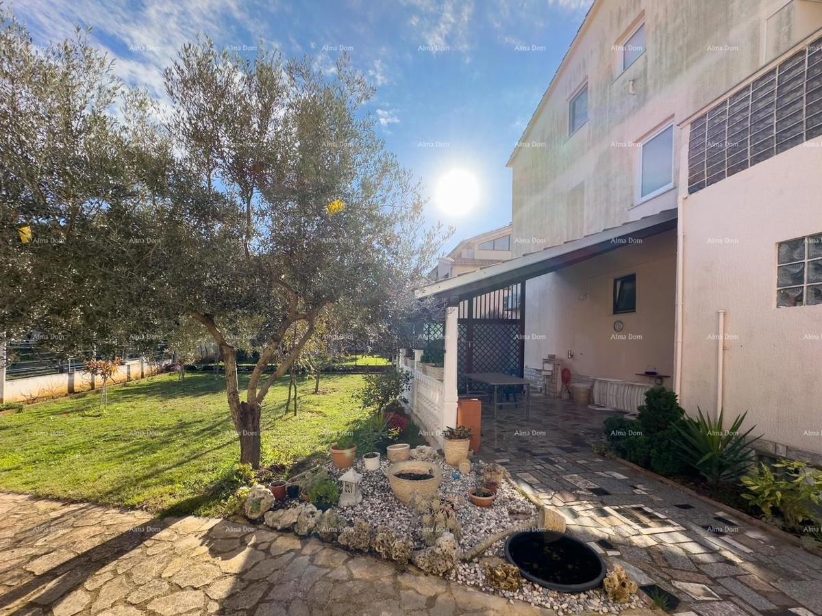 Grande casa con 4 appartamenti - Baia di sabbia!