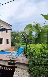 Bellissima casa familiare con vista mare – Veprinac, Opatija