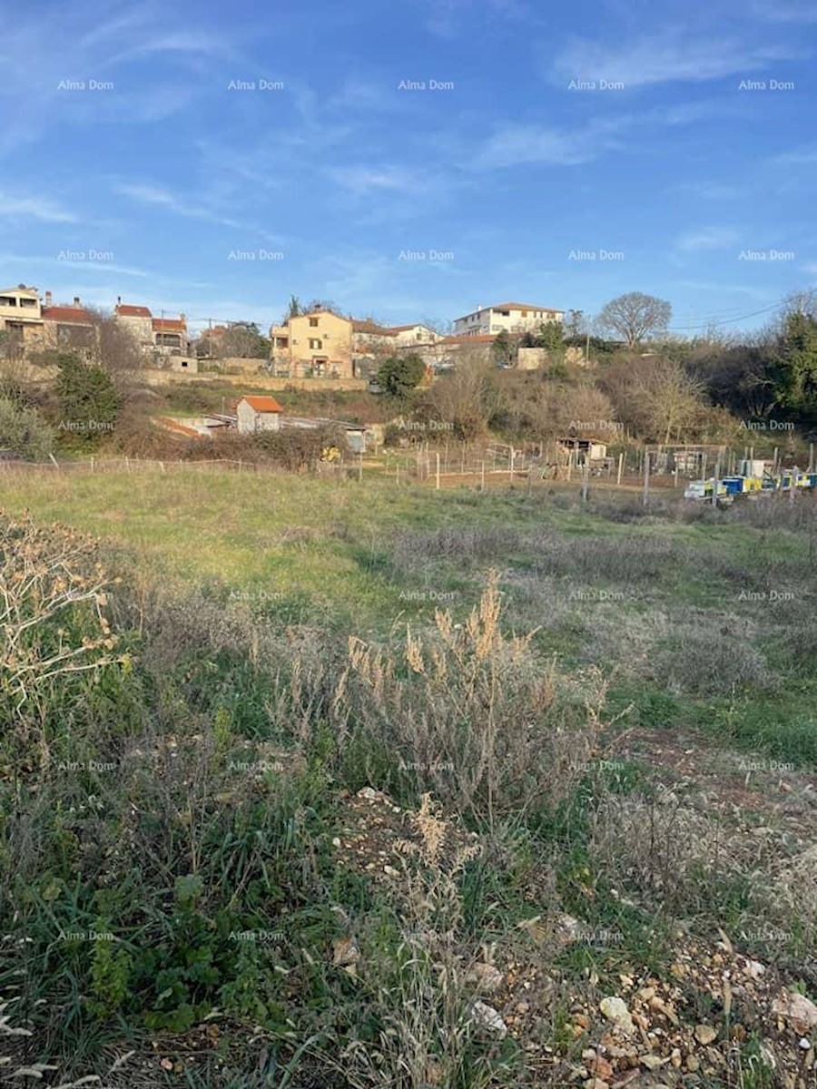 Terreno edificabile nel centro di Loborika!