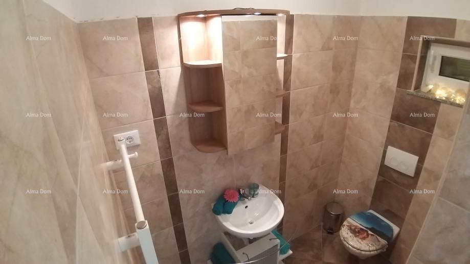 Peroj – Casa con tre appartamenti e piscina