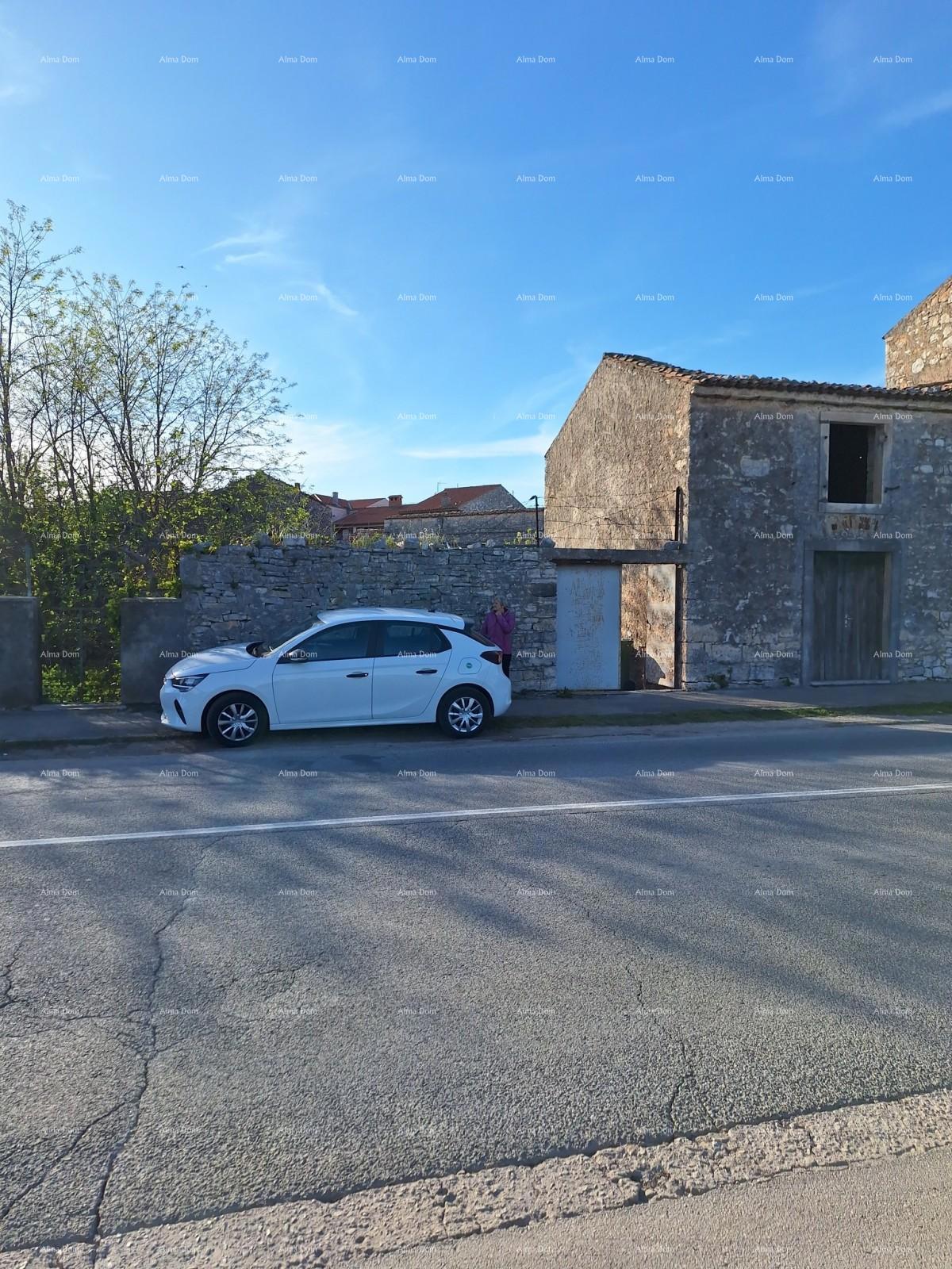 In vendita: Casa in pietra autentica con giardino – Vodnjan.