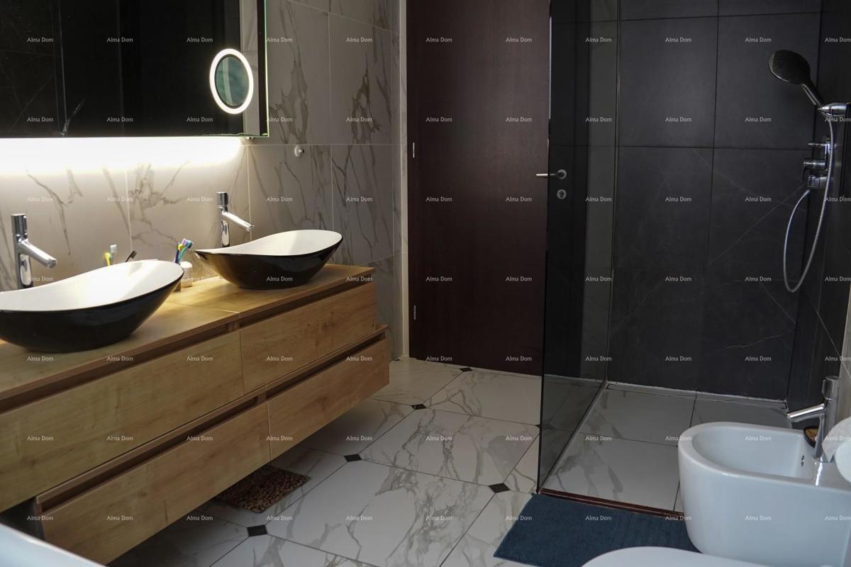 Rovigno. Appartamento al primo piano della casa