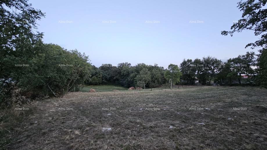 Terreno edificabile a Tinjano (Istria), 3.623 m²