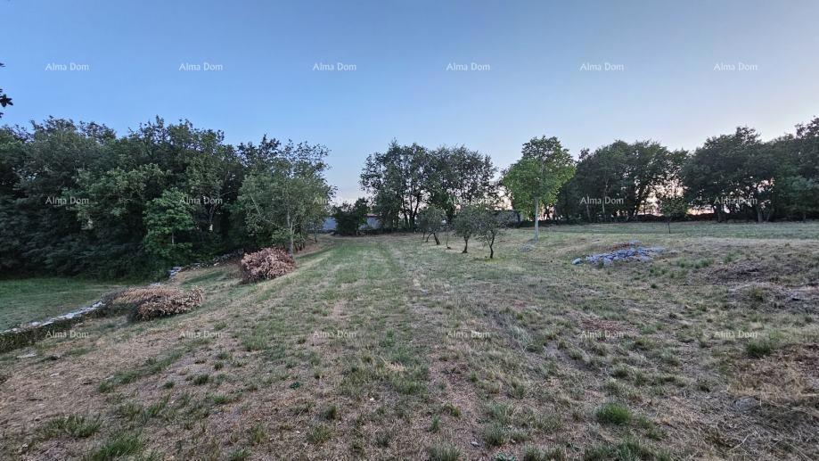 Terreno edificabile a Tinjano (Istria), 3.623 m²