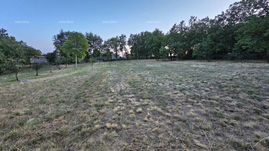 Terreno edificabile a Tinjano (Istria), 3.623 m²