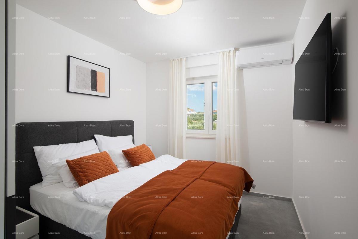 Vendiamo un attico con vista mare a Fasana