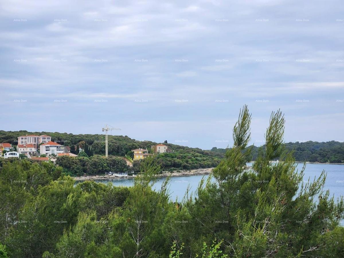 Vendita di appartamenti moderni in un edificio esclusivo con vista sulla marina, Pola!