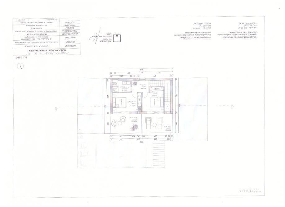 Motovun – dintorni, terreno edificabile con progetto e permesso.
