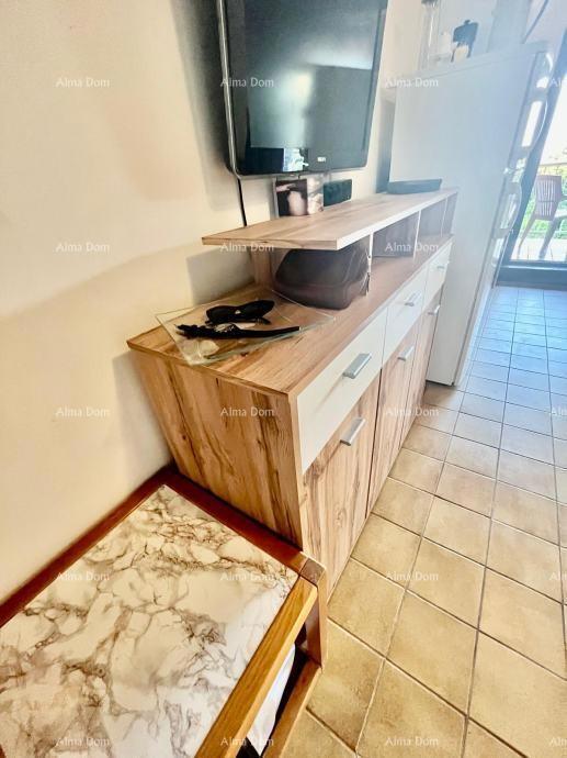 Appartamento con galleria e vista mare – Duga Uvala, 100 m dalla spiaggia