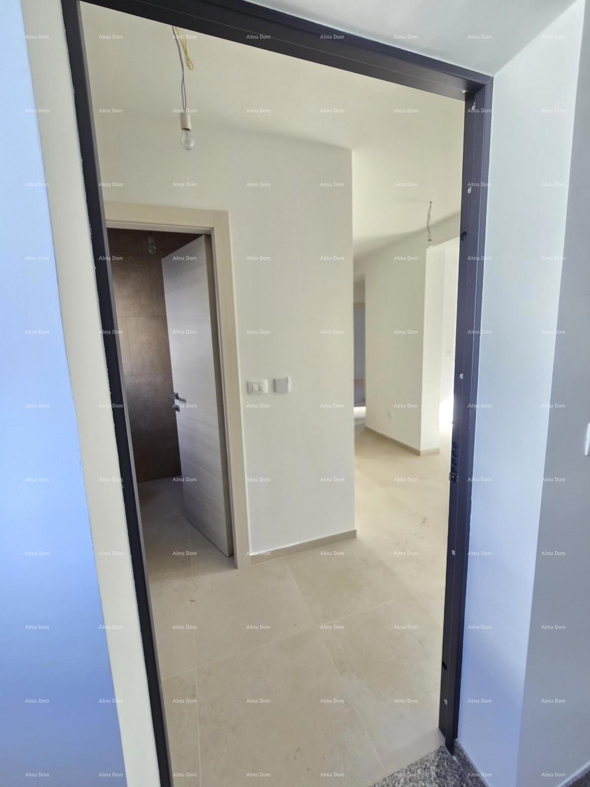 Appartamento con tre camere da letto al 1° piano di un nuovo edificio vicino al mare