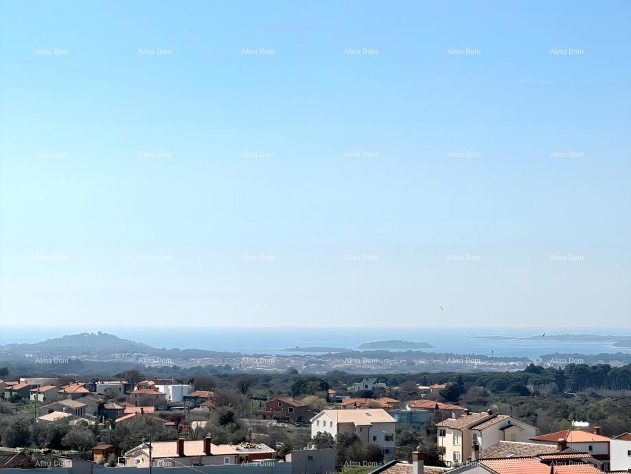 In vendita casa in fase rohbau con vista panoramica – Galižana, Istria