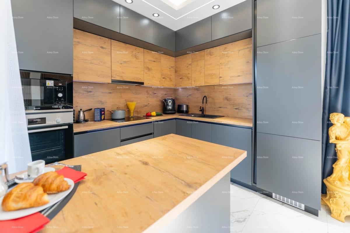 Casa moderna con piscina in un'ottima posizione, Medolino!