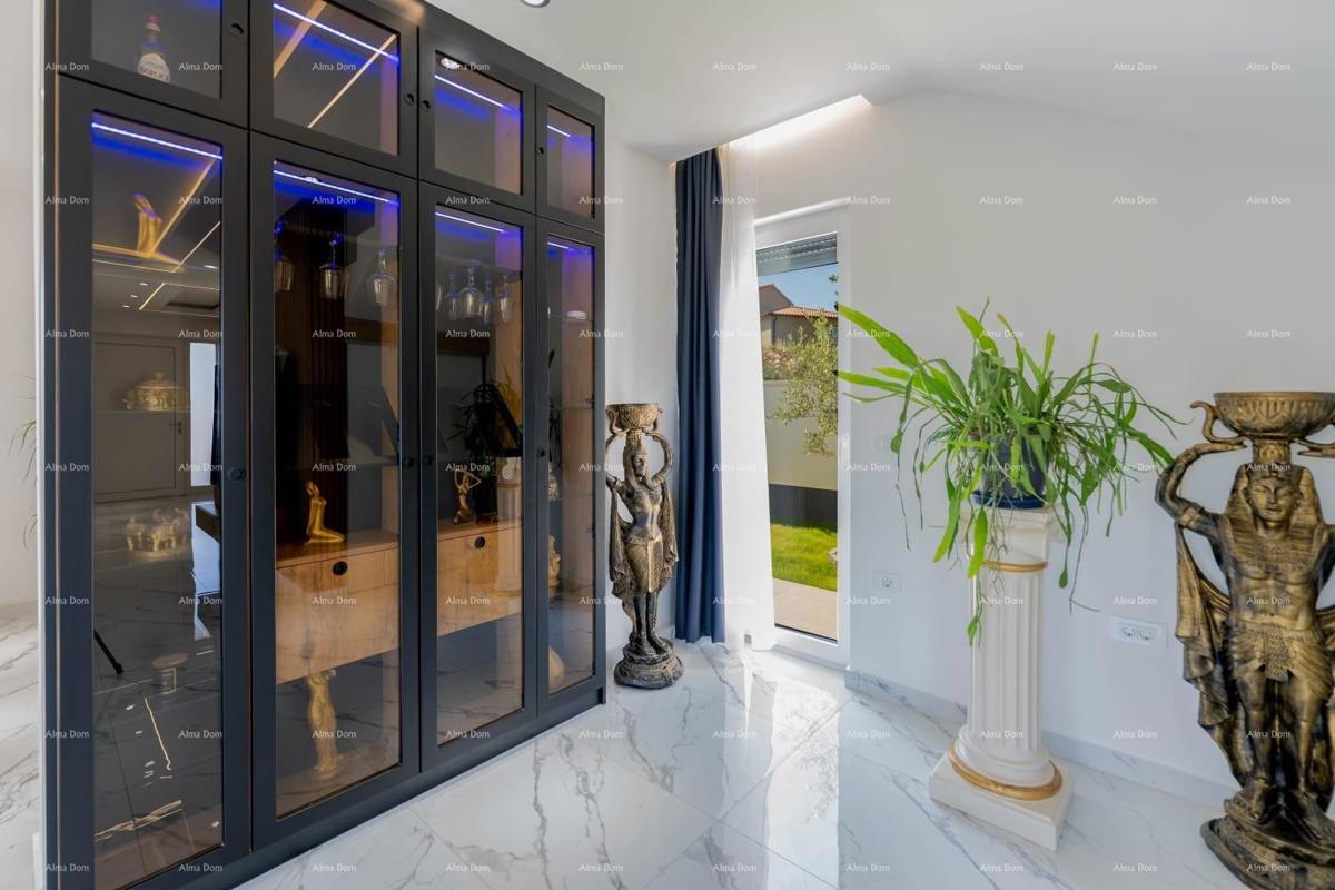 Casa moderna con piscina in un'ottima posizione, Medolino!