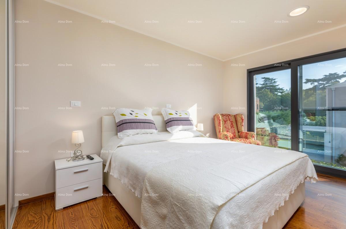 FAŽANA - Villa indipendente di classe premium, con piscina, ascensore / 100 m dal Viale degli Ulivi.