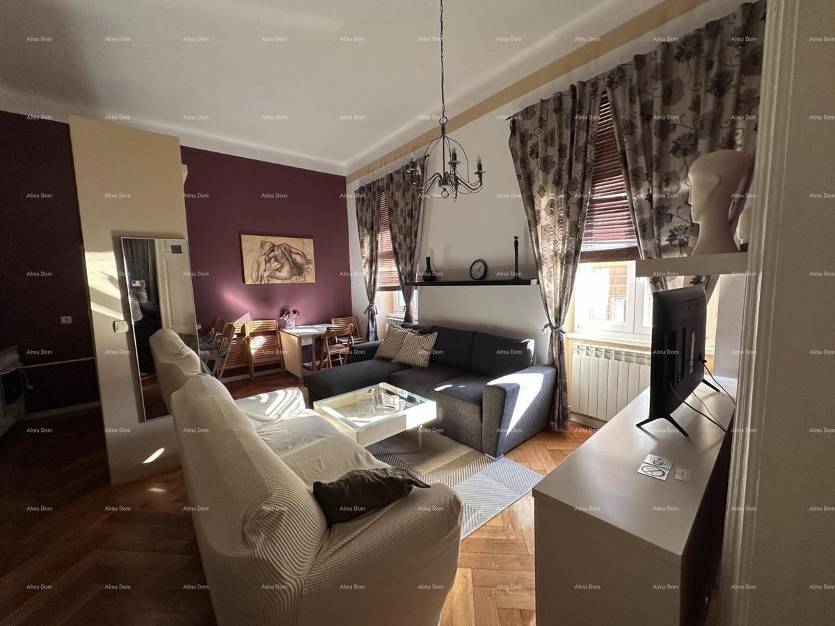 Pula – appartamento con 3 unità abitative!