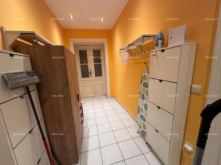 Pula – appartamento con 3 unità abitative!