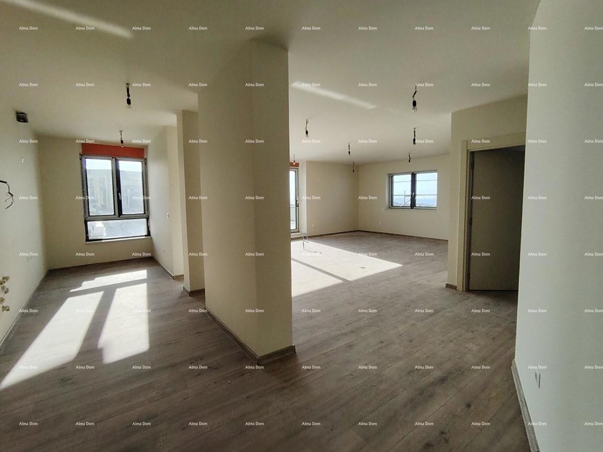 Poreč, Veli Maj, ATTICO CON VISTA PANORAMICA SUL MARE