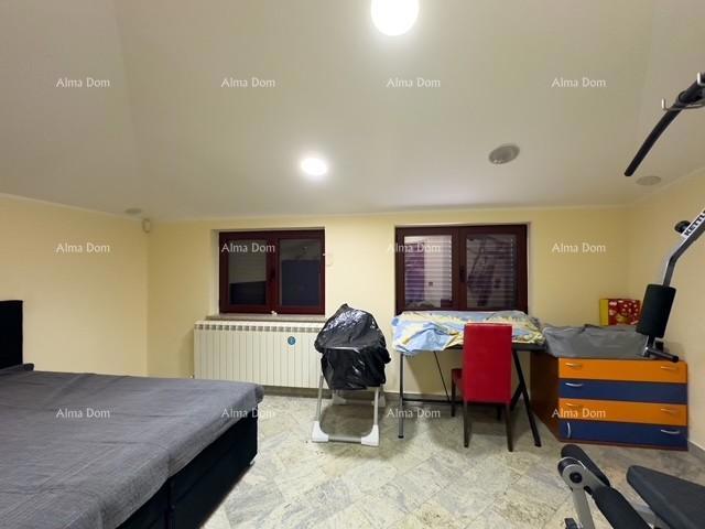 Bale: Ampia villa con piscina e casa per gli ospiti