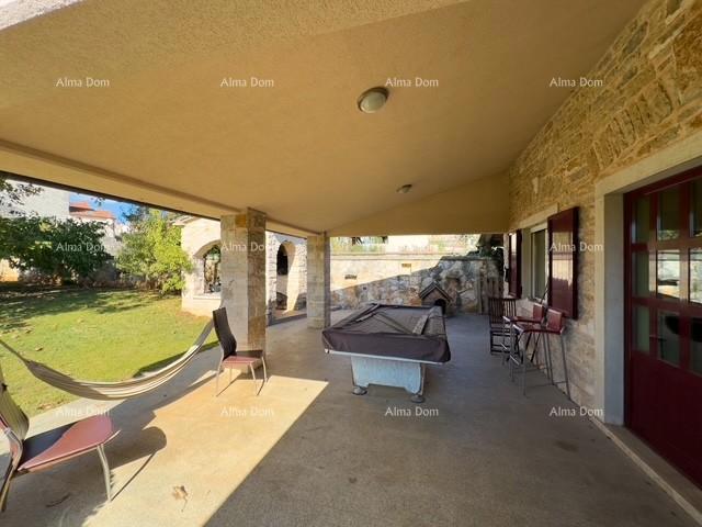 Bale: Ampia villa con piscina e casa per gli ospiti