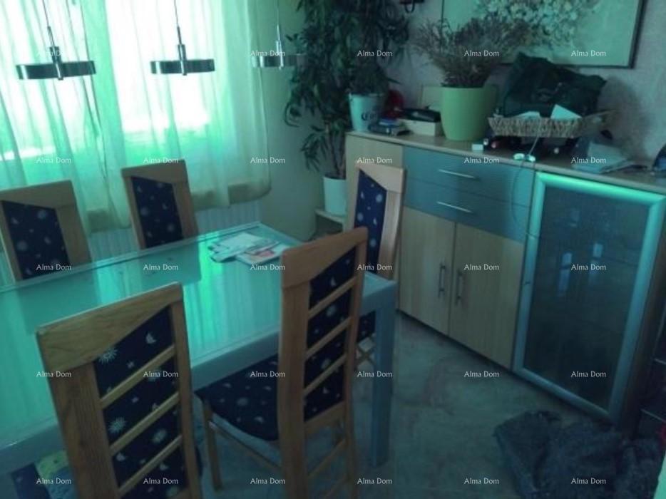 Casa con appartamenti a Fasana