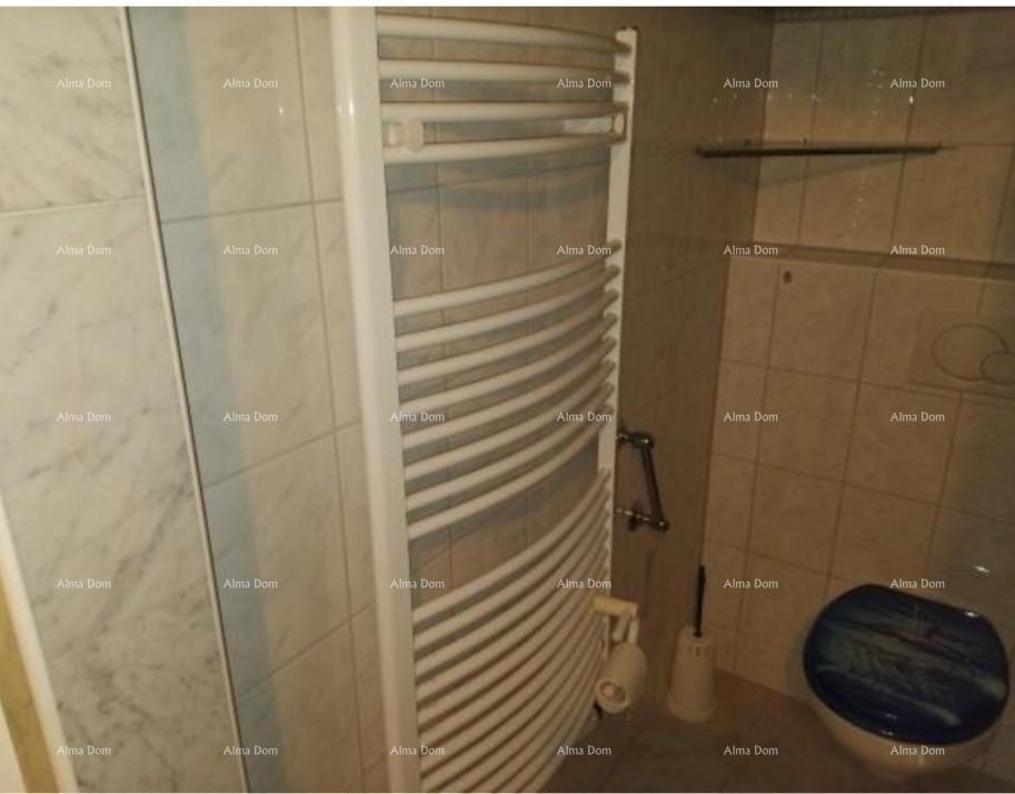 Casa con appartamenti a Fasana