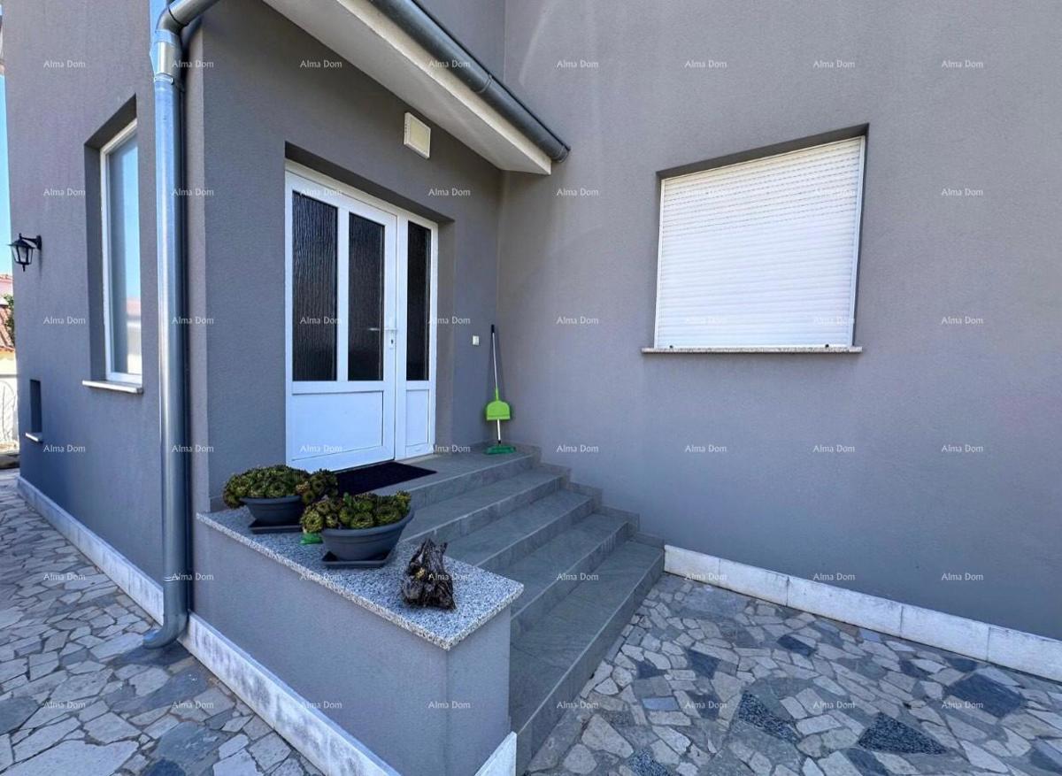 Casa con permesso di costruire 4 appartamenti!