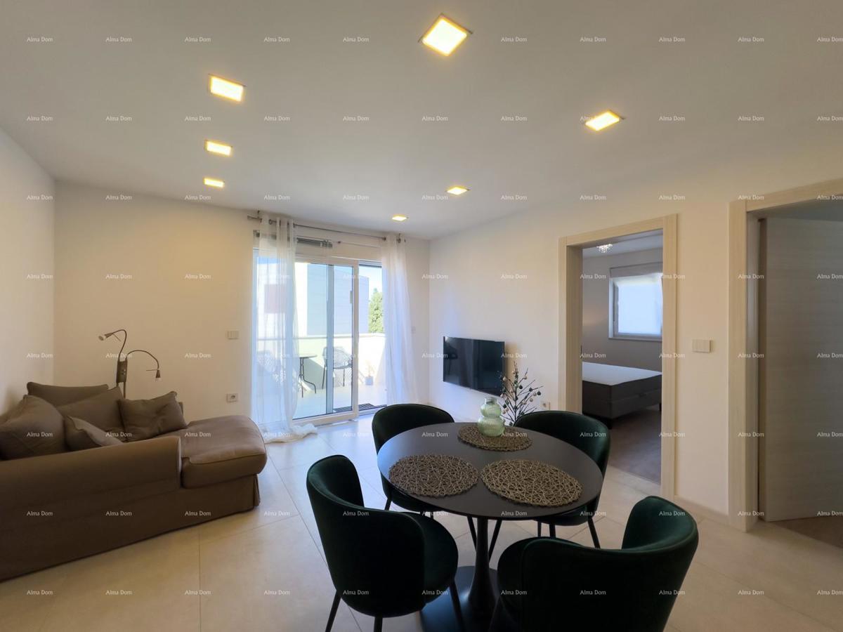 Moderno e arredato appartamento in nuova costruzione, Štinjan, Pula / Permesso di abitabilità