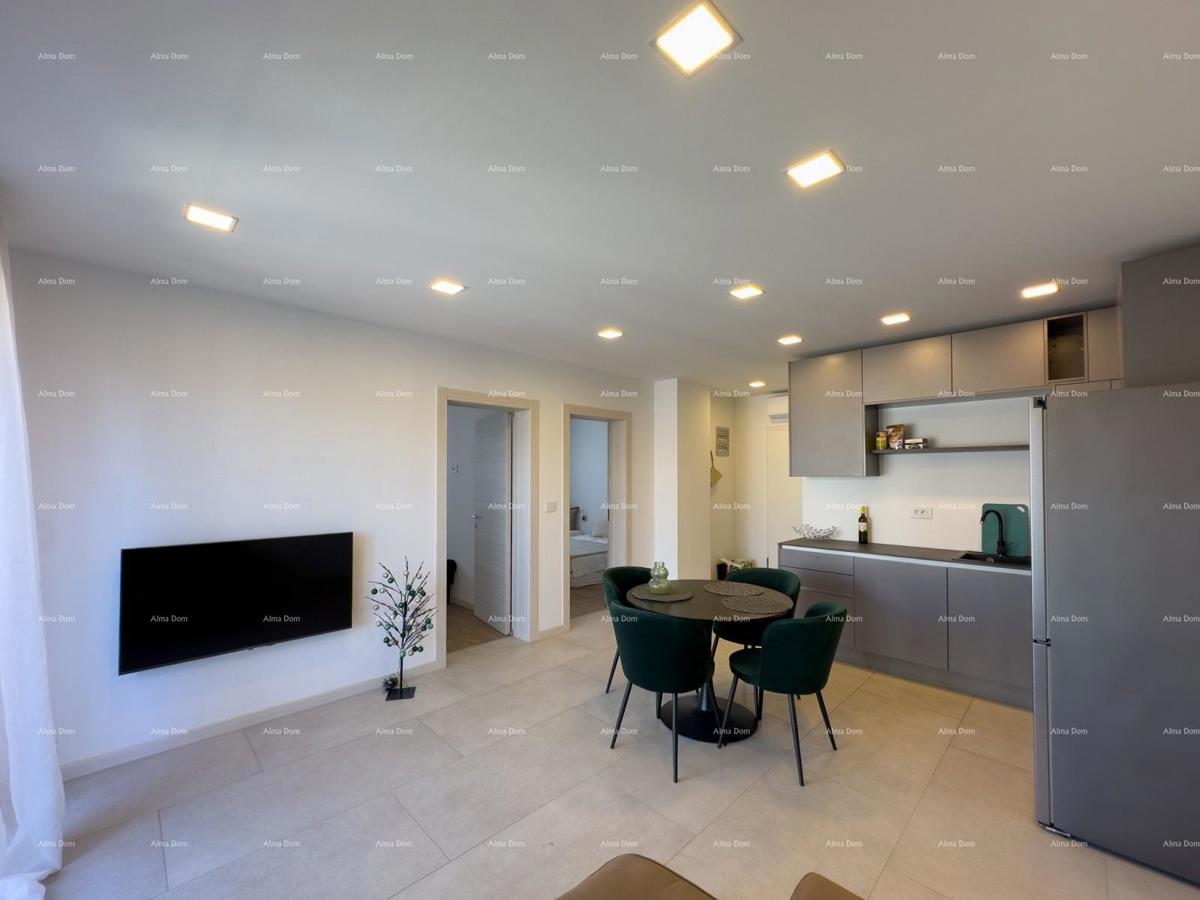 Moderno e arredato appartamento in nuova costruzione, Štinjan, Pula / Permesso di abitabilità