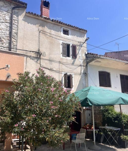 In vendita casa in pietra da ristrutturare – dintorni di Buje