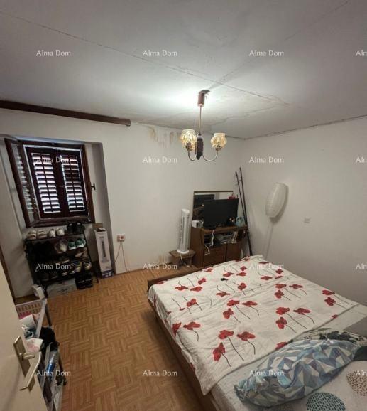 In vendita casa in pietra da ristrutturare – dintorni di Buje