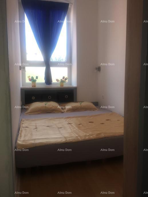 Appartamento in vendita a Veruda – Via tranquilla, ideale per vivere o come investimento