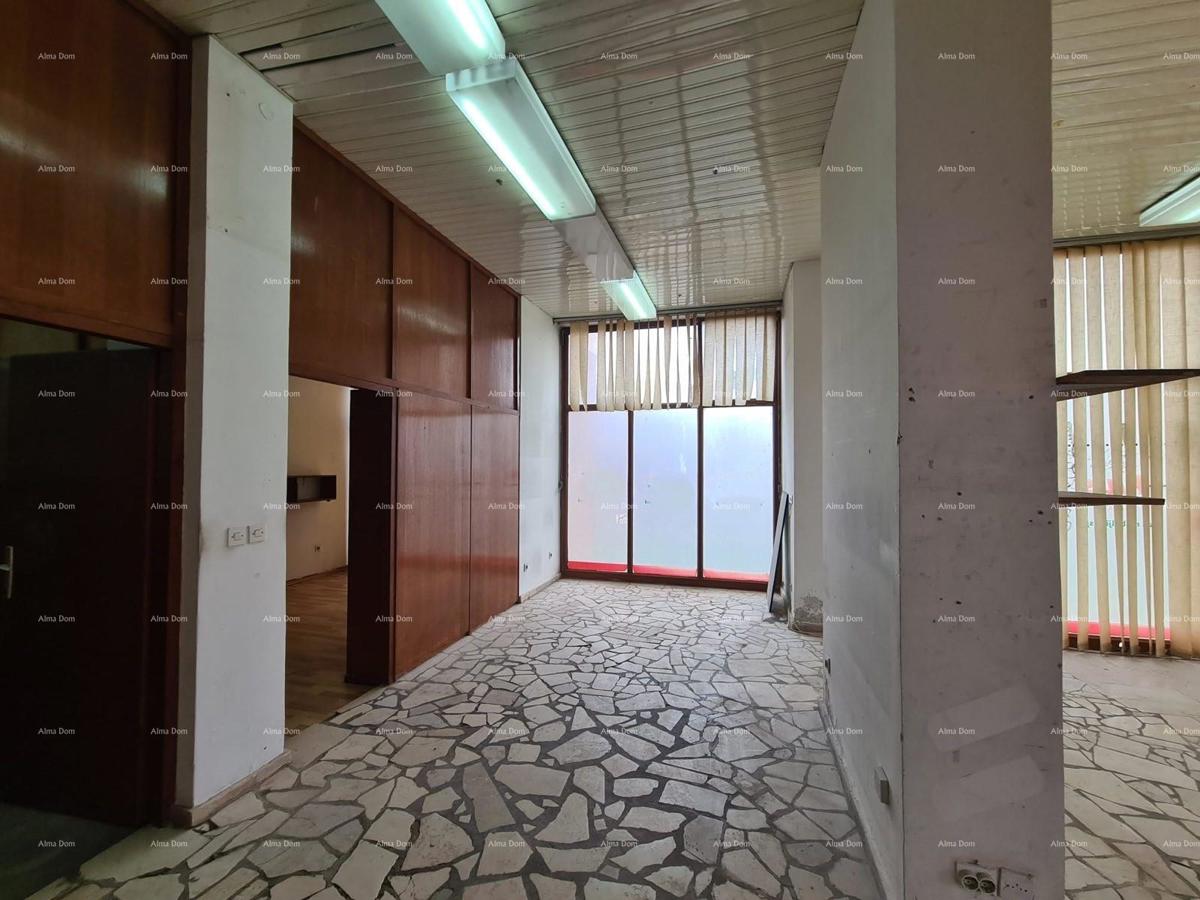 Spazio commerciale in vendita – Veruda, Pola