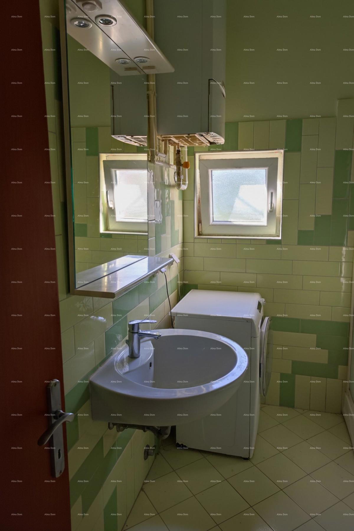 Appartamento trilocale di 81 m², Pula Veruda