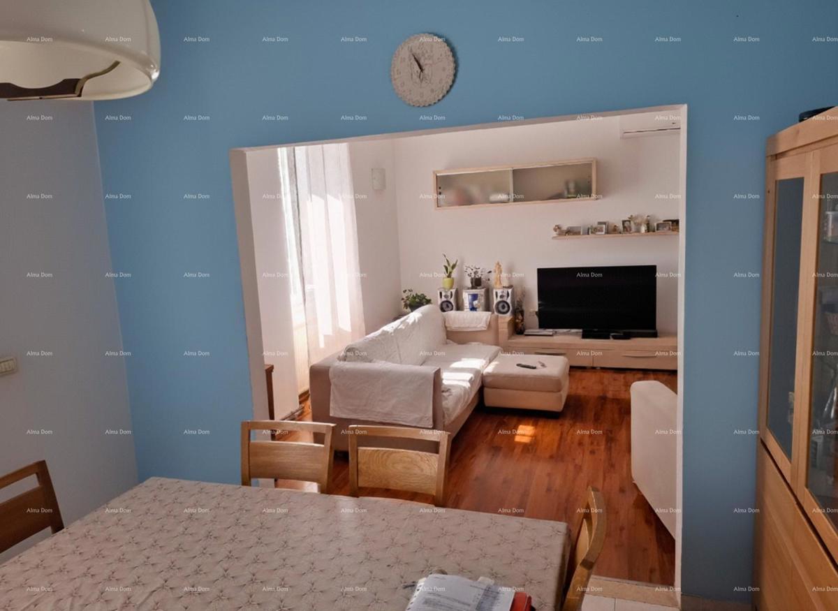 Appartamento trilocale di 81 m², Pula Veruda