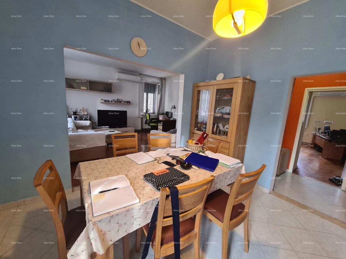 Appartamento trilocale di 81 m², Pula Veruda