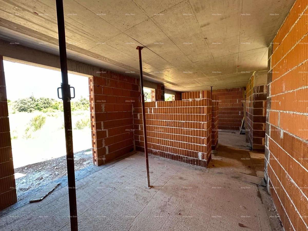 Nuovo progetto, Barbariga! Appartamento al piano terra con giardino e parcheggio, a 500 m dal mare