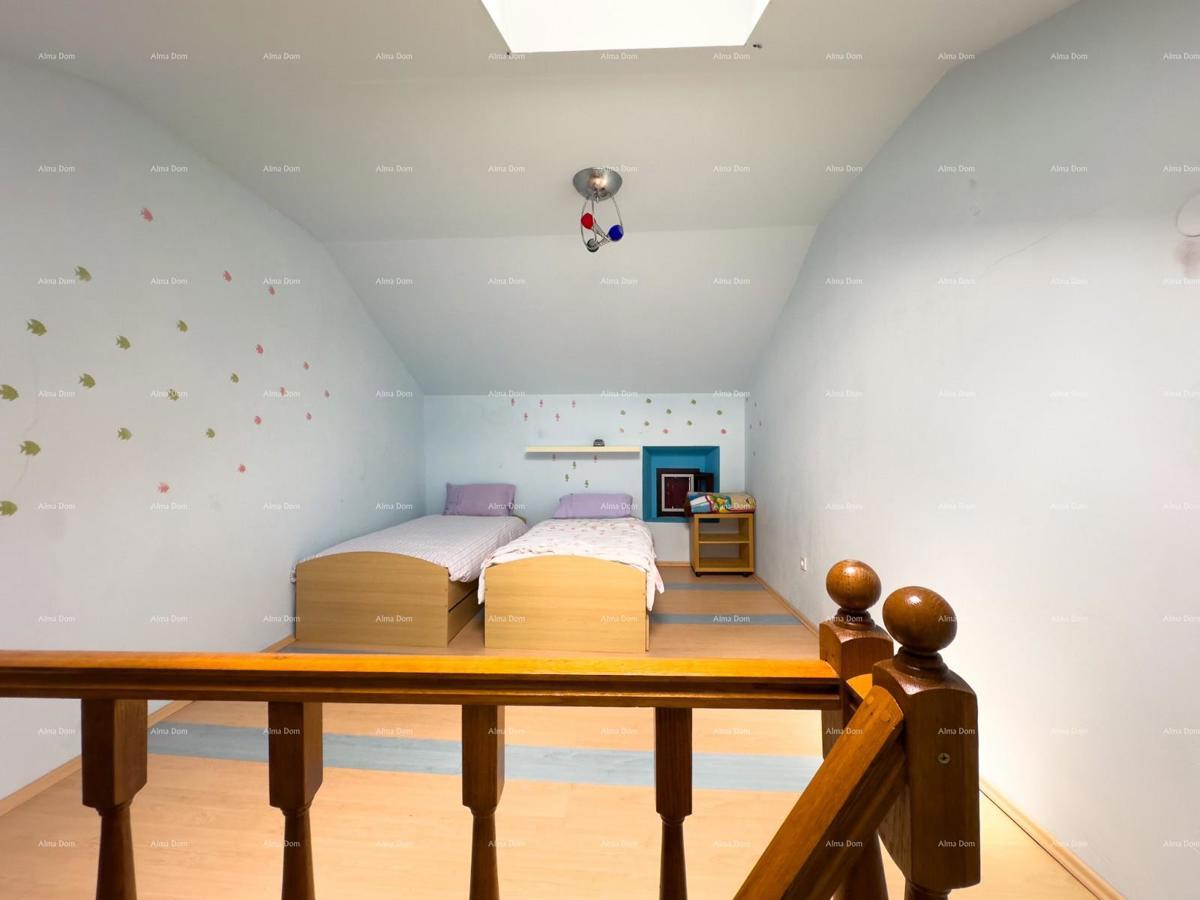 Vendiamo una casa nel centro di Ližnjan!