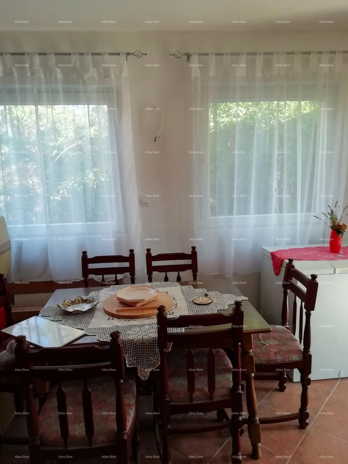 Casa in vendita, 95 m2, 1800 m dal mare, Umago