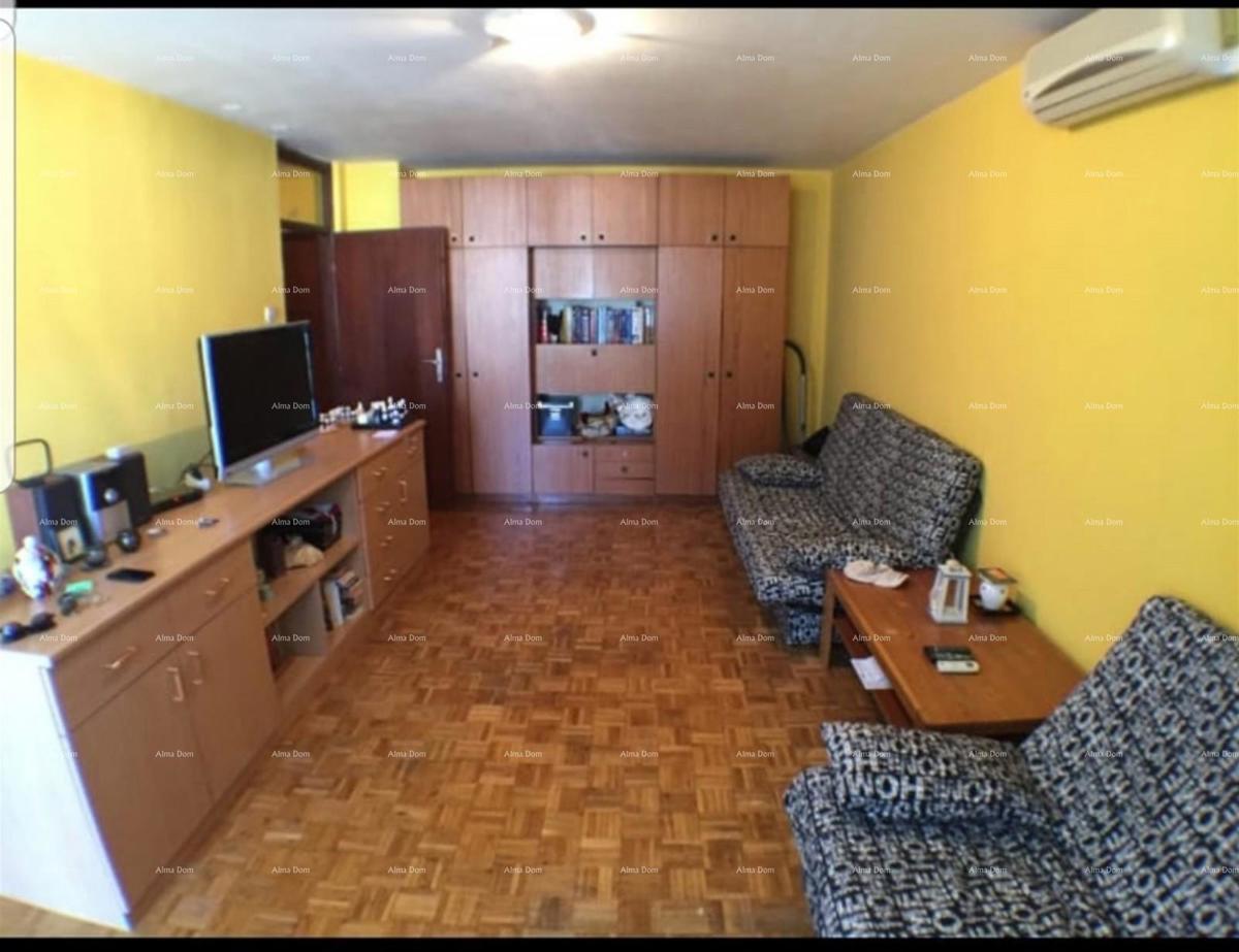 In italiano, il titolo si traduce in: