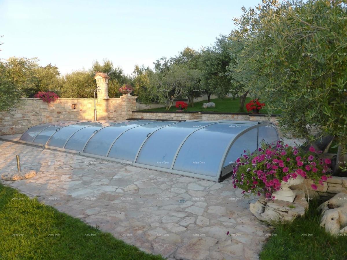 Villa in vendita, Marčana.