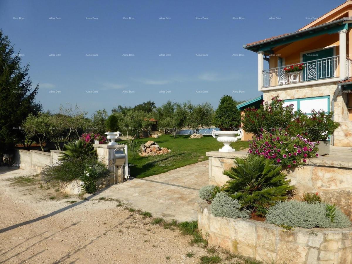 Villa in vendita, Marčana.