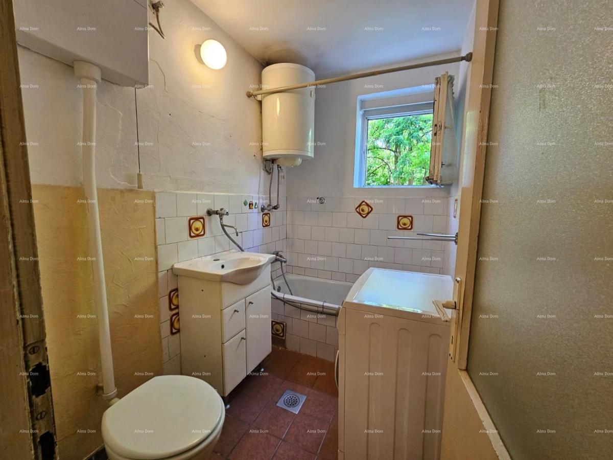 Vendita - appartamento con due camere da letto in ottima posizione, Pola!