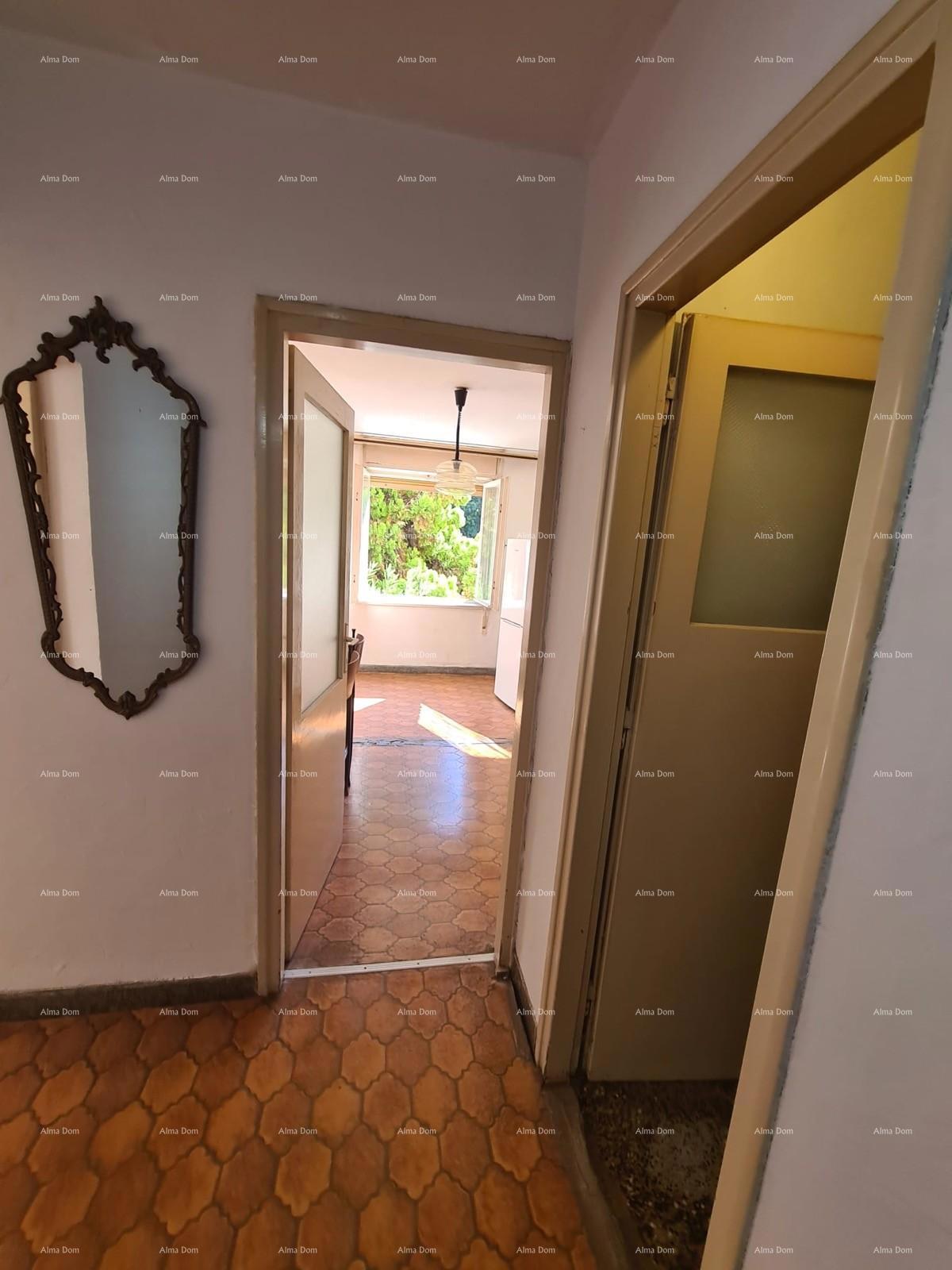 Vendita - appartamento con due camere da letto in ottima posizione, Pola!