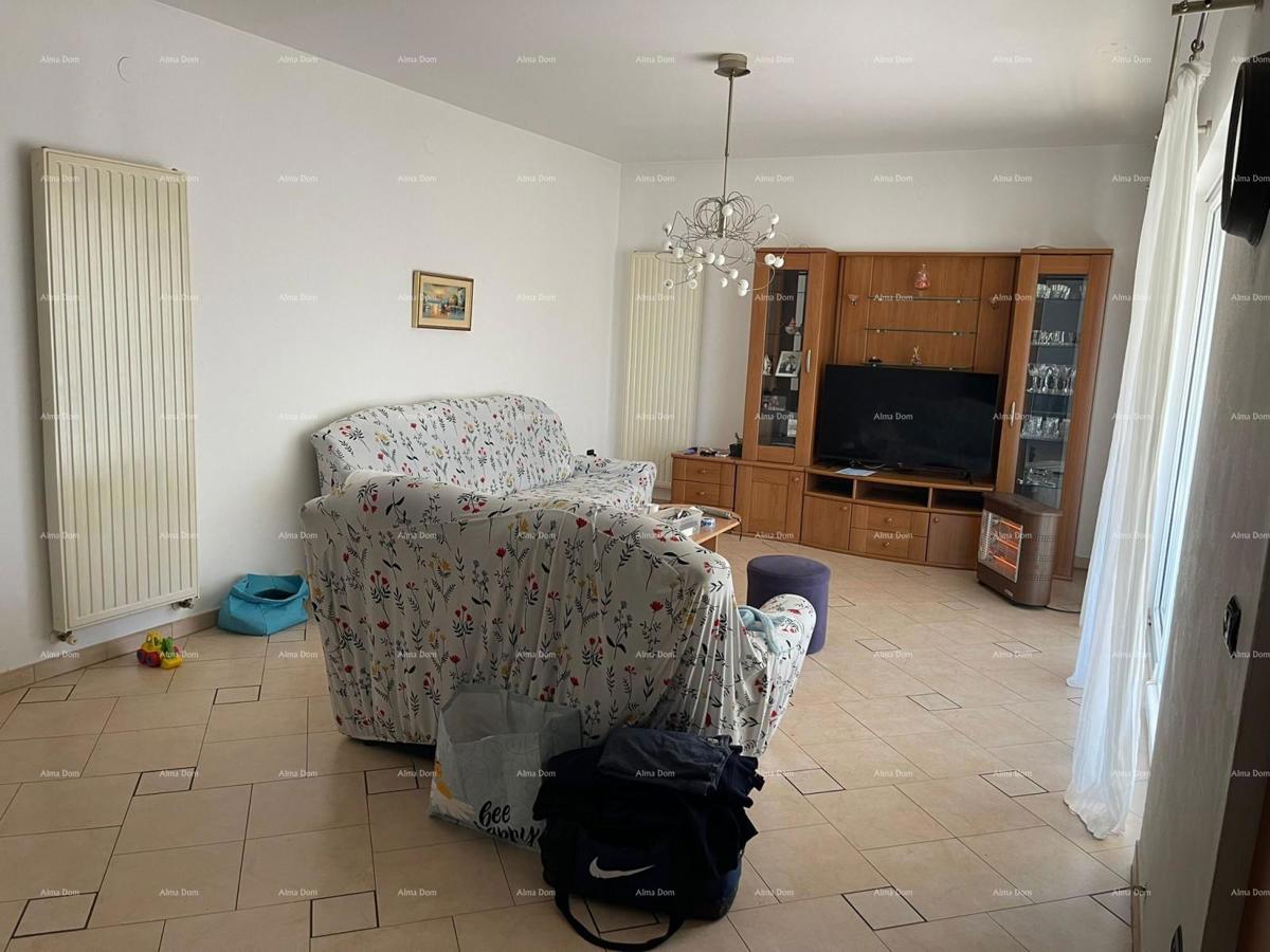 Umag! Casa con ampio giardino e terrazza.