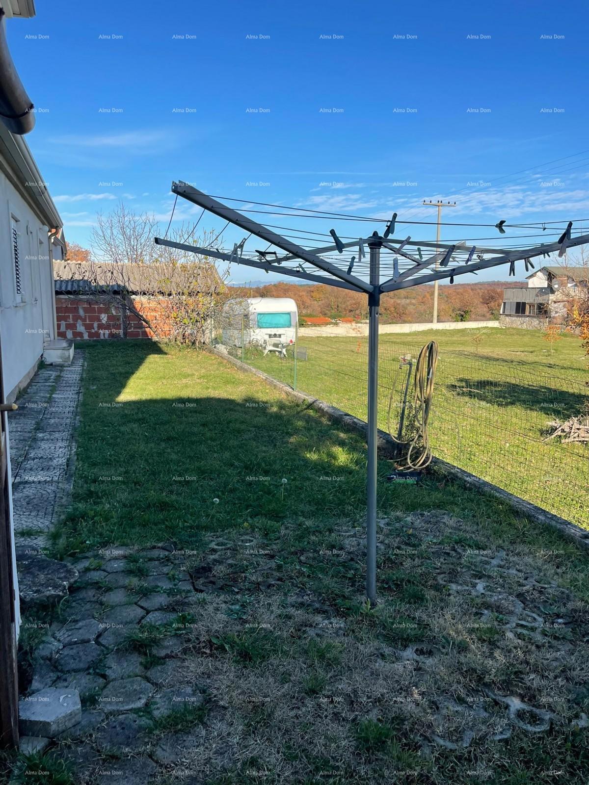 Umag! Casa con ampio giardino e terrazza.