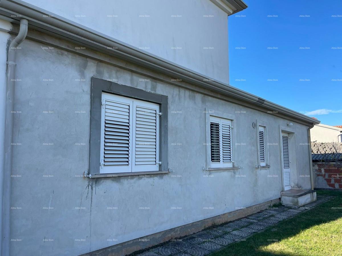Umag! Casa con ampio giardino e terrazza.