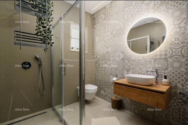 Lussuosa villa istriana completamente arredata con studio appartamento, piscina e vista mare, Kanfanar!