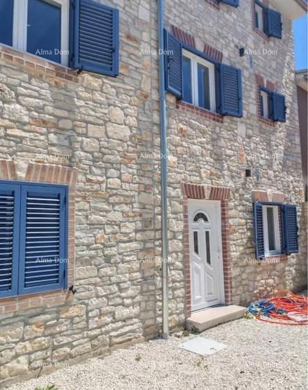 Ristrutturata casa in pietra con piscina – tranquillo villaggio vicino a Svetvinčenat