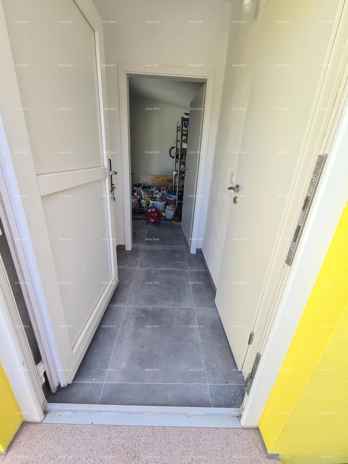 Ristrutturata casa in pietra con piscina – tranquillo villaggio vicino a Svetvinčenat